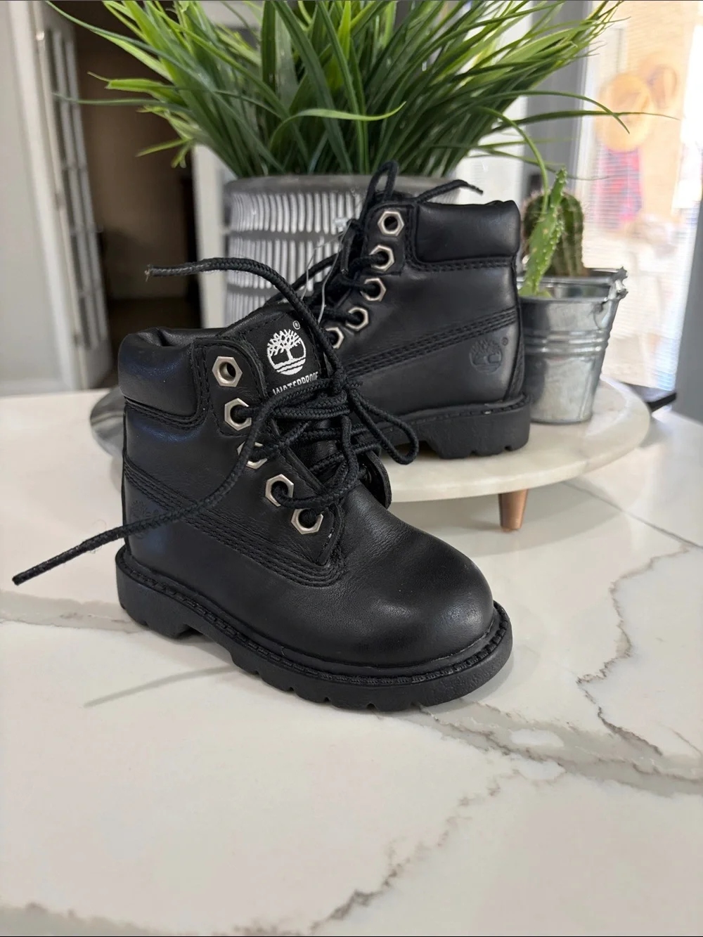 Timberland Kids Black Leather Lace-Up Boots toddler 4